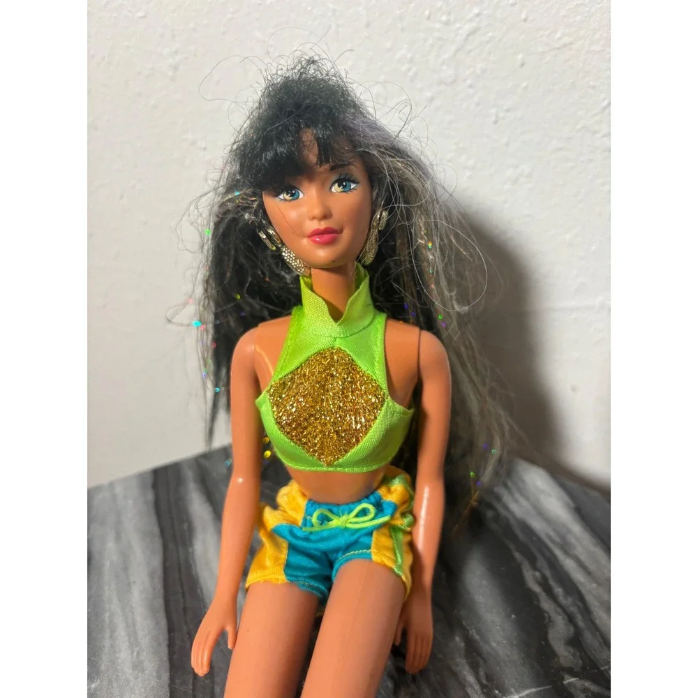 Vintage 1986 Mattel Barbie Doll Black Tinsel Hair Neon Green Gold Crop‎ Top 80s